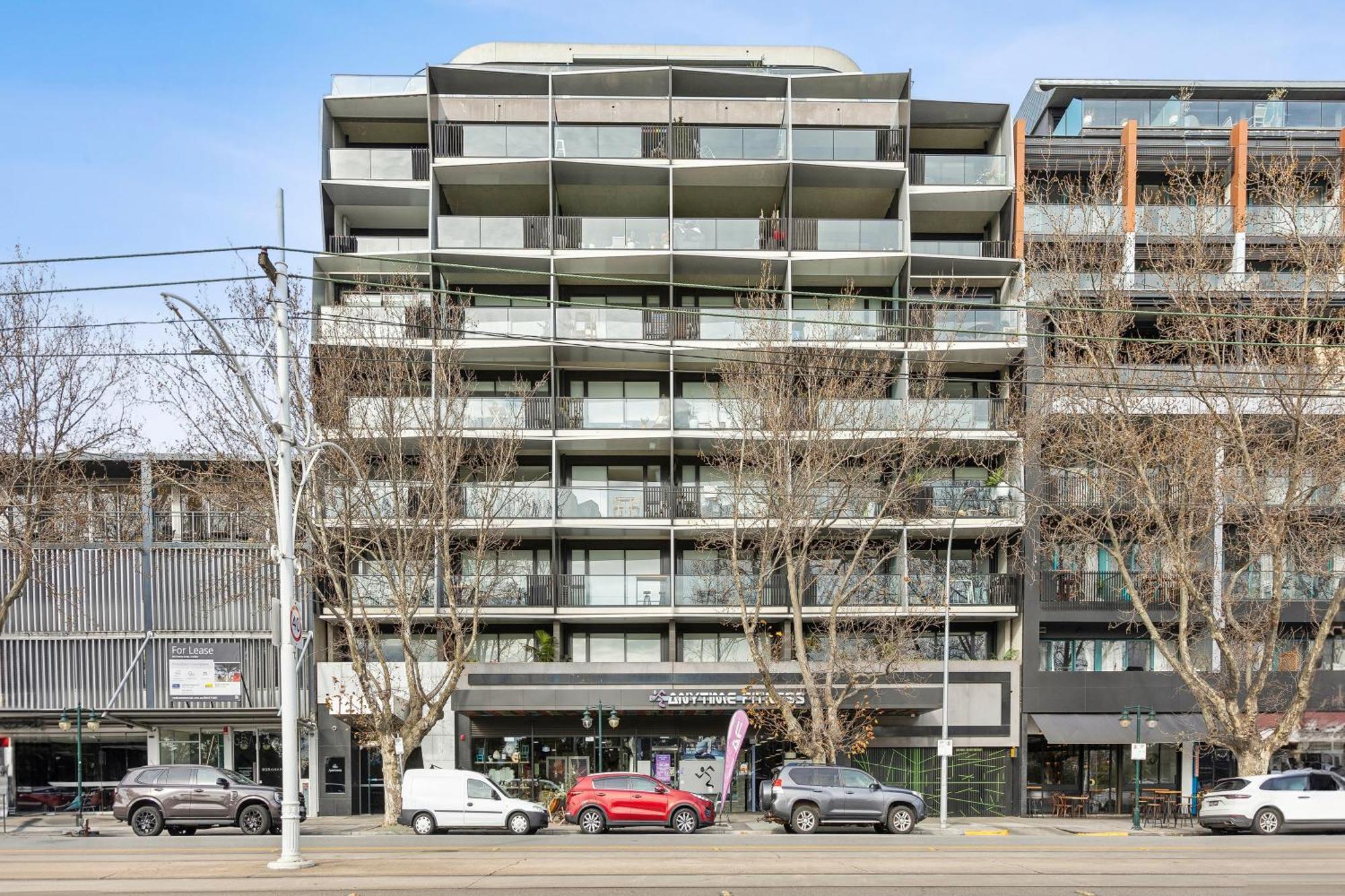 Complete Host Halo Apartments เมลเบิร์น ภายนอก รูปภาพ