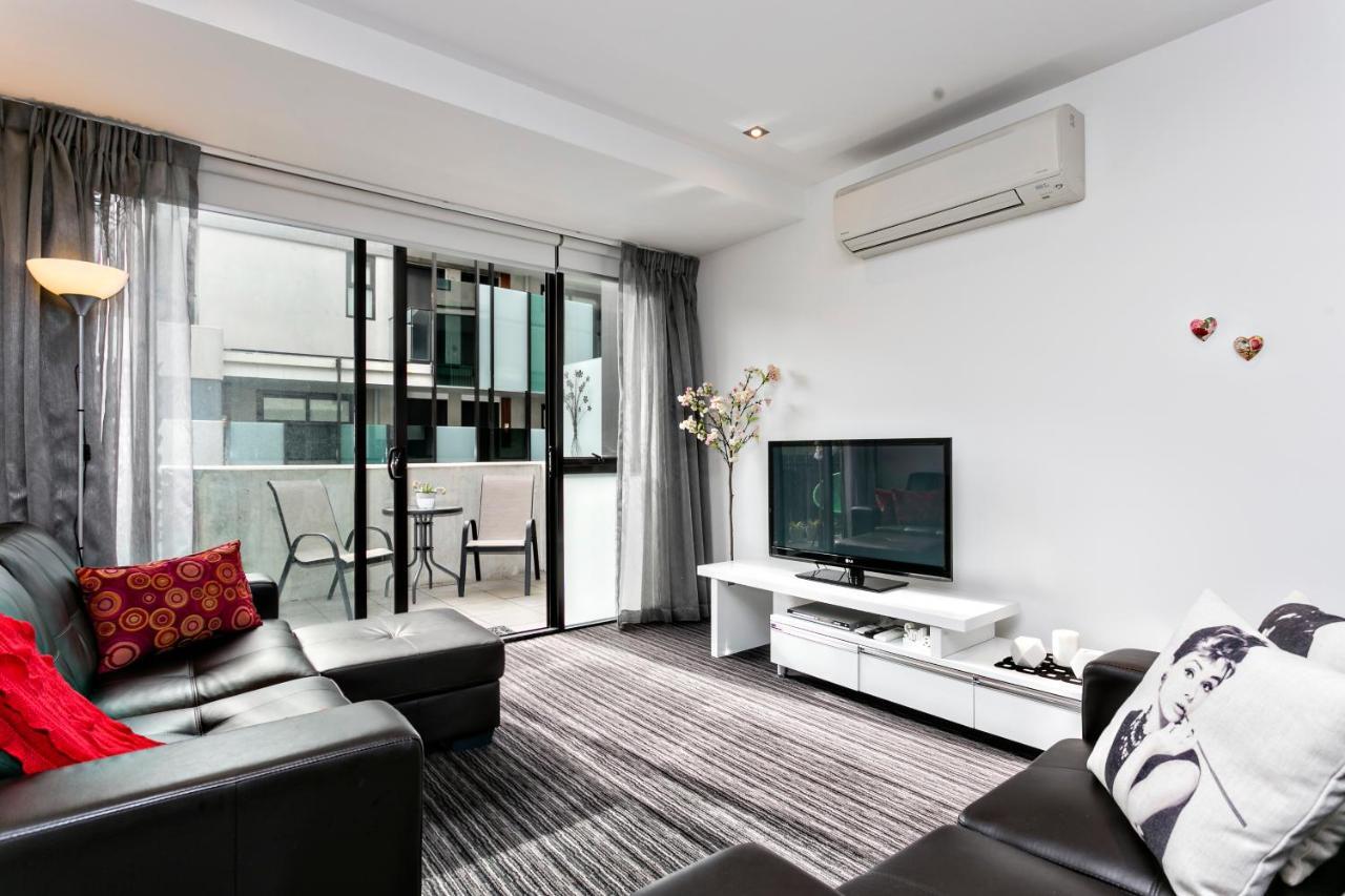 Complete Host Fitzroy St Apartments เมลเบิร์น ห้อง รูปภาพ